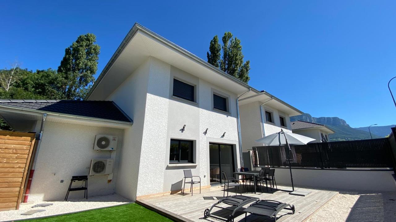 Aux Peupliers De Pradian - Baumier Villa Bassens  Exterior photo